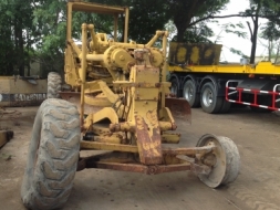 ขายอะหลั่ยเก่า  แบคโฮ แทรคเตอร์ เครื่องยนต์ ระบบไฮดรอลิก ชุดเฟืองท้ายพร้อมเพลาขับ