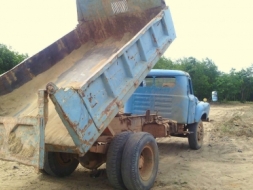 หกล้อหัวยาว อีซูซุ 145 ดั้ม สภาพพร้อมใช้งาน เล่มทะเบียนมีครบ