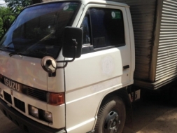 ขายครับ6ลัอสั้น ตู้3บาน ปี37 เครื่องเดิม88แรง คำอธิบายสั้นๆๆ สวยเดิม. หัวบางทั้งหัว เครื่องดี. คัสชี