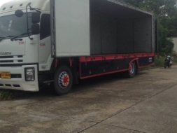 หกล้อใหญ่ อีซูซุ TFR240แรง ห้างแท้ ปี55 บรรทุกตู้แห้ง สภาพสวยเดิมทั้งคัน เอกสารทะเบียนพร้อมโอน