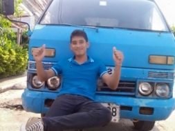 TL 6ล่อสั้น เครื่อง74 เครื่องดี. คัสชีสวย100% ยางพอได้. หัวผ่านมีผุนิดหน่อยเล็กน้อย เอกสารเล่มชุดโอน