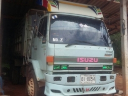 รถ10ล้อ isuzu 240นางฟ้าแท้ ติดต่อ 080-1405528