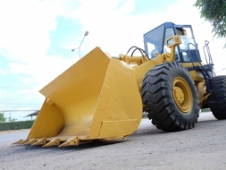 ขายรถตักล้อยาง KOMATSU WA380-1 20XXX