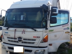 ขาย Mega 500 สวยๆ ถูกๆมาแล้วคับ ปี 56 ตู้ 10 บาน 7.6 m โทร 088-4501277