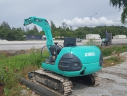 ขายkobelco sk30---2 ปัมนิ้ว..คอนโทนสั้น..เก็บสีพร้อม