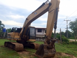 ขายดาวน์. รถแบคโฮ. Cat. V2. สภาพใช้งานได้