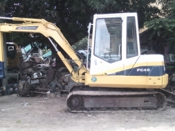 ขายด่วน รถขุด KOMATSU PC40-6 รถเก่านอกแท้นำเข้าจากปฃญี่ปุนมีเอกสารแจ้งจำหน่ยา สนใจติดต่อ 08297575