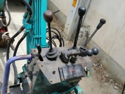 รถขุด แบคโฮจิ๋วพร้อมหัวเจาะ HANIX-HO8 ดีเชล เจาะ รื้อถอน ที่แคบ