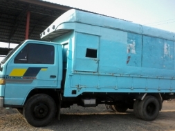 รถหกล้อ110แรง เครื่องดี ครัชชีสวย มีลิฟยกของด้านหลัง พร้อมใช้งาน