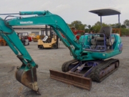 ขายรถขุดKOMATSU PC25 รุ่น7 ( รถเก่านอก100% ) คอลโทนสั้นนำ้มัน เครื่อง 3 สูบ มีเอกสารพร้อม ติดต่อ 08