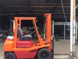 ฟอล์คลิฟท์ Toyota 2.3t.เครื่องดีเซล พร้่อมใช้งาน