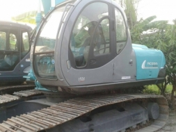 ขายด่วน KOBELCO SK200 มาร์คไฟว์ ซุปเปอร์ เก่า ญี่ปุน สภาพสวยมากๆๆ พร้อมใช้งาน โทร ดวงนภา 098
