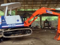 ขายรถขุด KUBOTA KH-030. Pc30 รถนำเข้าเก่านอกแท้100% เครื่องแน่น. ปั๊มแรง การใช้งานคล่องตัว ระบบไ