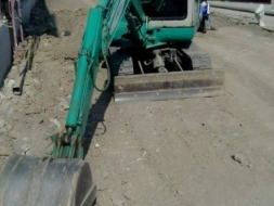 KOMATSU pc30-7 มีเก๋งแอร์เย็น