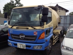 ขายรถโม่ปูน HINO เครื่องJO8C โม่ 4.5 คิว สภาพดีพร้อมใช้งาน สนใจติดต่อ 0819864236 , 0818306178