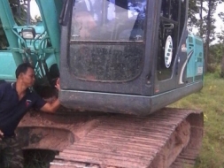 KOBELCO mark 8 super YN12-11259 รถทำงานได้ 6000กว่าชั่วโมง สภาพพร้อมใช้บำรุงรักษาดี เอกสารใบแจ้งจำห