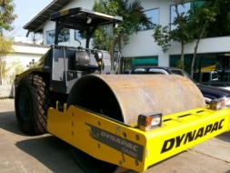 DYNAPAC CA250D ใหม่