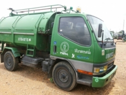 รถบรรทุก 4 ล้อใหญ่ MITSUBISHI ปี 50 พร้อมถังและชุดดั๊มพ์ ราคา 285,000 บ.