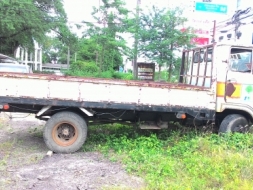 ขายHINO KM310 เครื่อง 6 สูบ 90 แรงกระบะยาว 4.3 เมตร ต่อรองได้ครับ0876743909