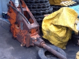 ขาย!!! หัวกระแทก NPK. ใช้สำหรับ PC 100,120 สินค้าเก่าญี่ปุ่นสภาพสวยมาก