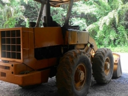 ขายรถตัก Jh30สภาพสวยพร้อมใช้ ติดต่อได้ที่คุณ อ๊อฟ พิจิตร 086737-9991