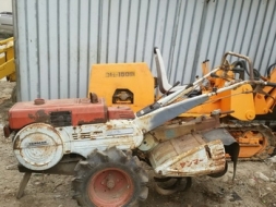 ขายราคา sale รถไถนา เครื่องพรวนดินเดินตาม ดีเซล YANMAR : 8 แรง