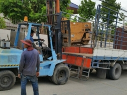แจ้งลูกค้าชลบุรีครับ tractor-backhoe จัดของขึ้นรถให้ครบแล้วนะครับ รถที่จัดส่งดีงรูปครับ
