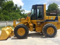 ขาย KOMATSU WA 100-1 ซีเรียล 30,000 นำเข้าจากญี่ปุ่น 090-986-2521 อ๊อบ