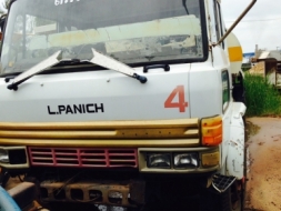 ขายด่วนรถสิบล้อFM187เครือง180แรงม้ารถบรรทุกน้ำ15000ลิตร