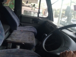 ขาย 10 ล้อดั๊ม Nissan UD