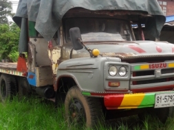 เทรนเลอร์ เครื่องEH 700 168 แรง เพลาเดียว เกียร์กลาง พวงมาลัยเพาเวอร์ ราคา 255000 บาท