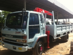 ISUZU ROCKY ยาง 900 เครื่อง 6HE-1-195 แรงม้า เบรกทิฟฟี่ เทรน Unic 3.7 ตัน กว้าง 5.60 ม. ยาว 2.44 ม.