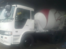 รับประกอบรถโม่ปูน