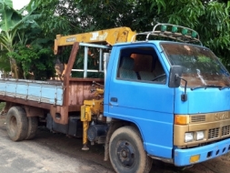 ขาย NKR 110 แรง ติดเครน 2.5 ตัน