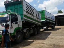 อีซูชุ 300 แรง ปี54 ดั้มท์ แม่-ลูก ราคา 2,200,000 บาท