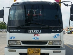 isuzu ตู้แห้ง 10 บาน ปี 2550