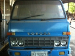 ขายรถบรรทุก 4 ล้อ Toyota