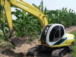 ขาย kawasaki KE 120 by kobelco สวยๆแห้งๆ ไฟฟ้าครบทุกจุด อินวอยน์ ราคา870000 ต่อรองได้ครับ