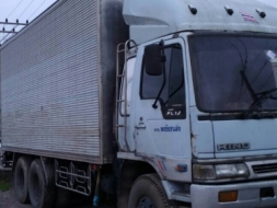 สิบล้อ1เพา ฮีโน่ FL1JYKA 210 ปี40 บรรทุกตู้แห้ง ยาว 6.20ม สภาพดีสวยพร้อมใช้ ทะเบียนพร้อมโอน ขายตามส