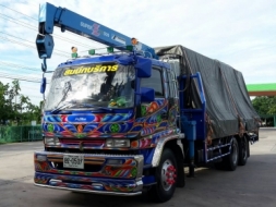 ขายดาว 10 ล้อ ติดเครน 4.5 ตัน ช่วงล่างถุงลม