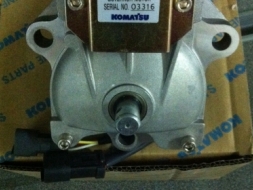 ขายมอเตอร์คันเร่ง KOMATSU PC 200-7