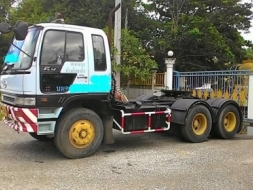 สิบล้อ หัวลาก HINO FL 1J ราคา 800,000 บาท.