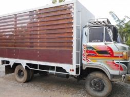 ขายเคเอ็มด้ัมเครื่องหกสูบรถสวยพร้อมใช้งานสายตรงเลยครับ 0895344495 ผู้ให่ญข่อย