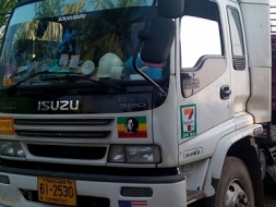 หัวลาก อีซูซุ 320ปี48 สภาพดีสวยบางเดิมพร้อมใช้ ทะเบียนพร้อมโอน (ฟรีหาง1แถม1หาง) สุดคุ้ม