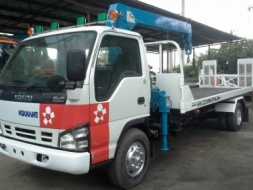 รถสไลด์ ISUZU ELE ติดเครน สนใจติดต่อคุณอภิรักษ์ 0818799377