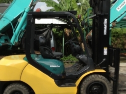 +++ ขายโฟล์คลิฟท์ KOMATSU FD30-16 รุ่น 16 (รถสภาพดี รับประกัน) ขนาด 3 ตัน เครื่องยนต์ดีเซล