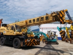 ขาย TADANO TR250M-7 สภาพสวยพร้อมใช้ นำเข้าจาก JAPAN เข้าสนสินค้าได้เลยคับ ติดต่อ อำพล 090-9694506, 0