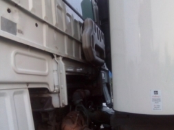 ถูกสุดๆ ขายหัวลาก 10 ล้อ 2 เพลา SINOTRUK 345เเรงม้า เอกสารพร้อมโอน ขับกลับได้เลย ตามสภาพ