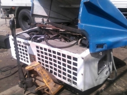 เครื่องทำความเย็นตู้เย็นรถ 6ล้อ-10ล้อ ใช้ได้ทั้ง2ระบบ(ไฟฟ้า-ดีเซล) คอมเพสเซอร์ 4สูบ - 18-25 ได้เลย ข