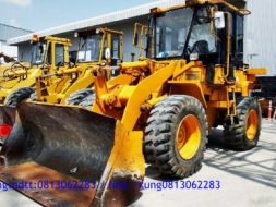 รถตัก ล้อยาง 924F # 7PN00157 Caterpillar นำเข้าจากญี่ปุ่น โทร.กุ้ง:0813062283